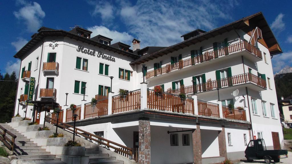 Hotel Pineta 팔카데 외부 사진